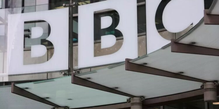 La BBC cerrará dos canales de televisión y una emisora de radio en 2027