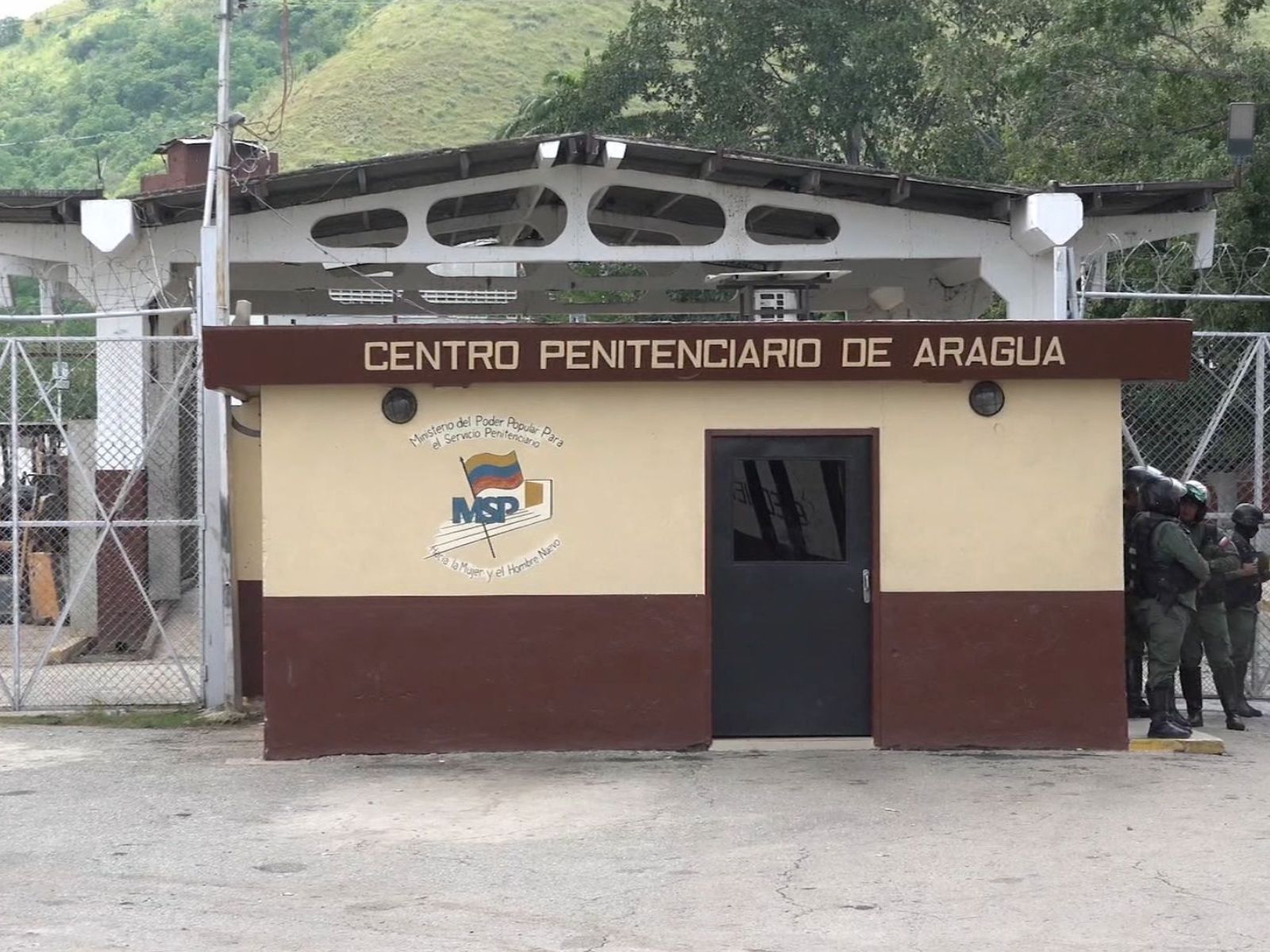 Juan Pablo Guanipa alertó sobre militares presos en Tocorón: uno sufrió torturas y otros presentan problemas de salud