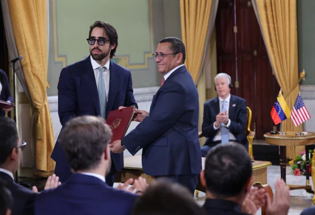 ¿Quién es Manuel Irribarren Guevara, accionista de Primavera Infinita LLC fundada solo un mes después de la traición y extracción de Nicolas Maduro?