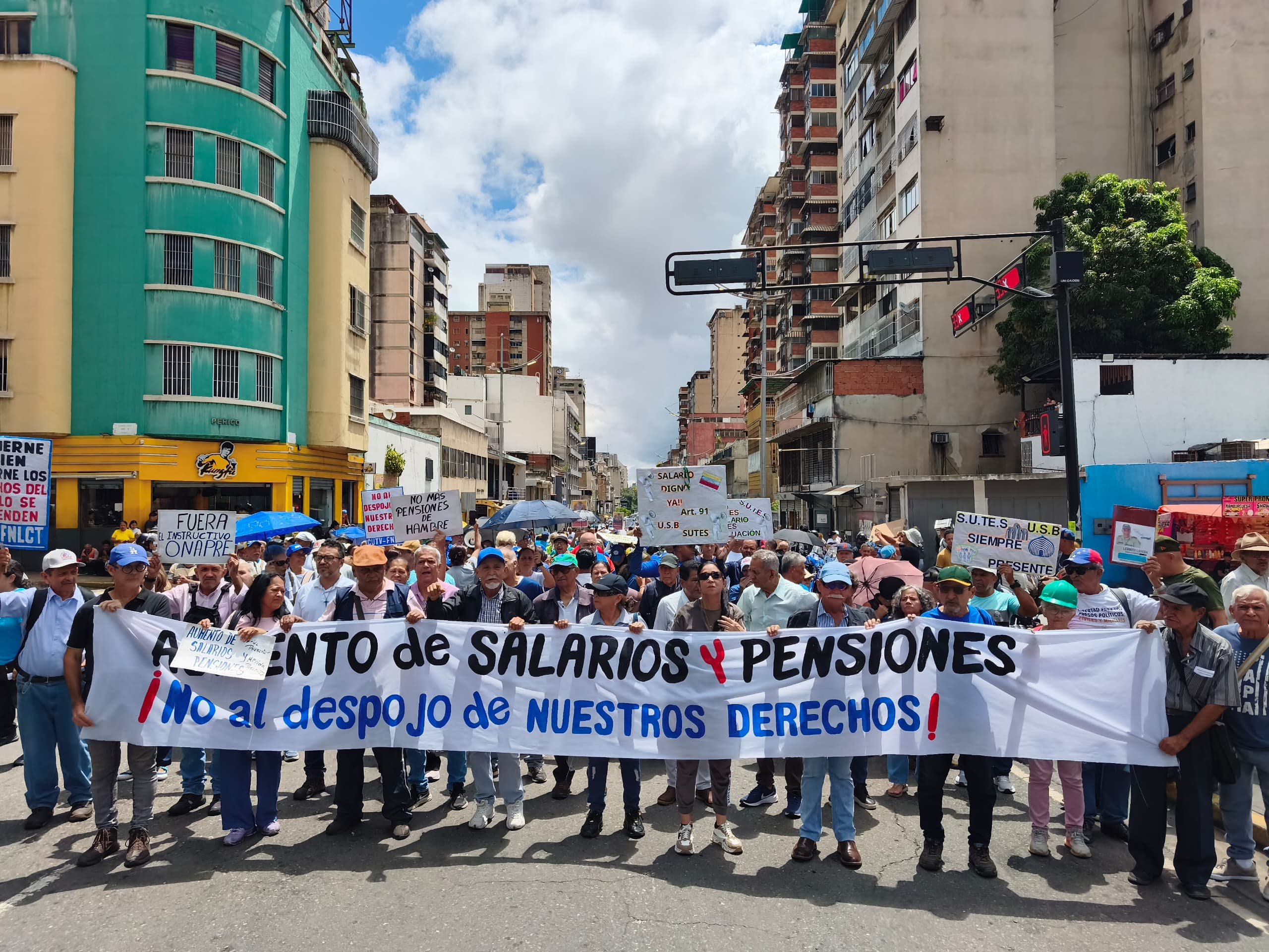 Provea acompañará movilización del #13Oct a Miraflores para exigir aumento salarial