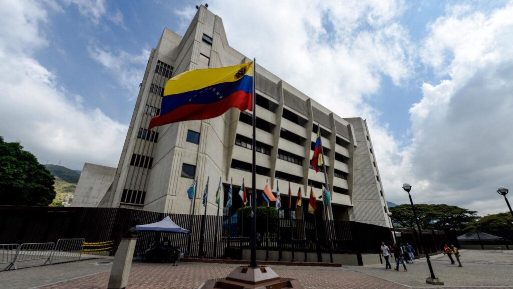 Súmate pide a la Mesa de Diálogo garantizar independencia en comités para renovar el TSJ y el CNE