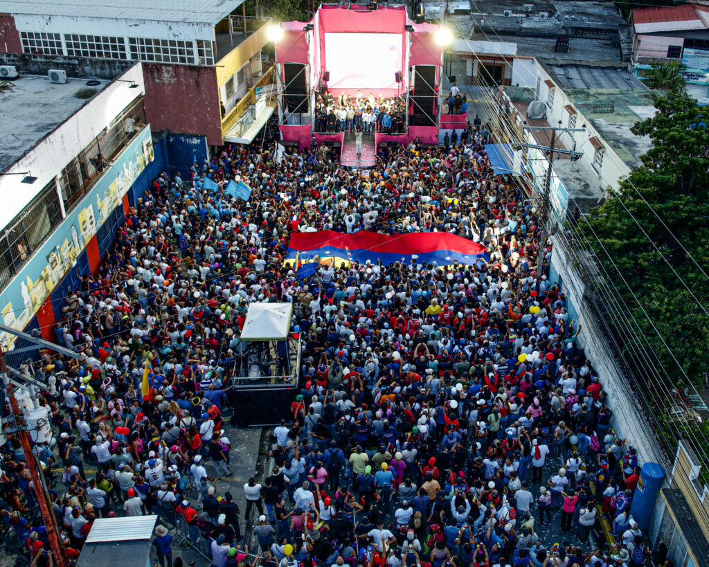 «Pronto van a ver alivio», dice Delcy Rodríguez en medio de crisis eléctrica en Venezuela