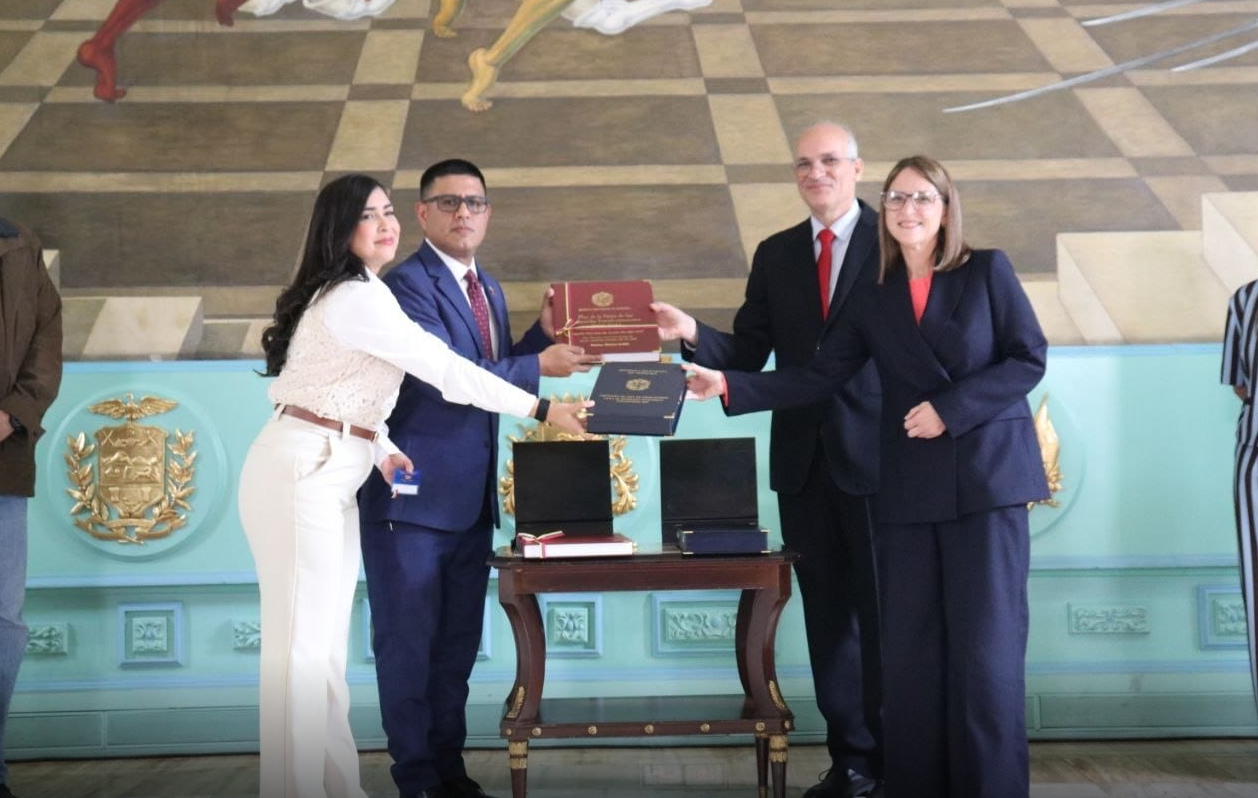 El régimen de Delcy Rodríguez consignó ante la AN chavista el proyecto de Presupuesto 2027