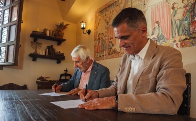 Puy du Fou España recauda 10.000 euros para apoyar la ayuda humanitaria de la Cruz Roja tras terremotos en Venezuela