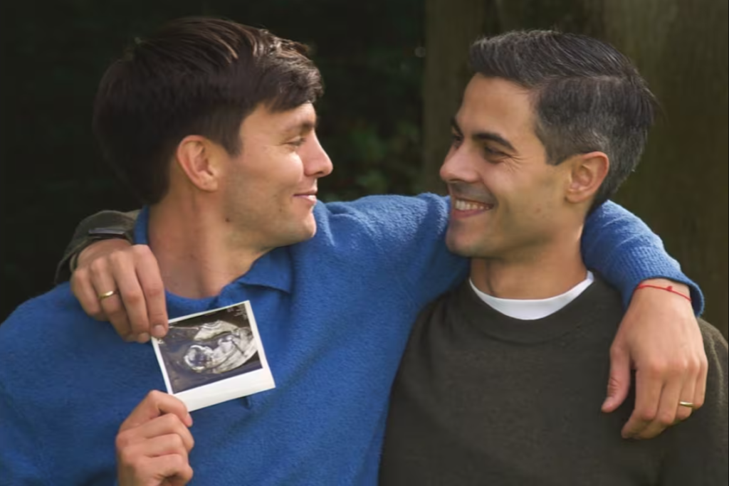 El primer ministro de Países Bajos anunció que será padre junto a su marido, Nicolás Keenan: «Alguien muy especial viene en